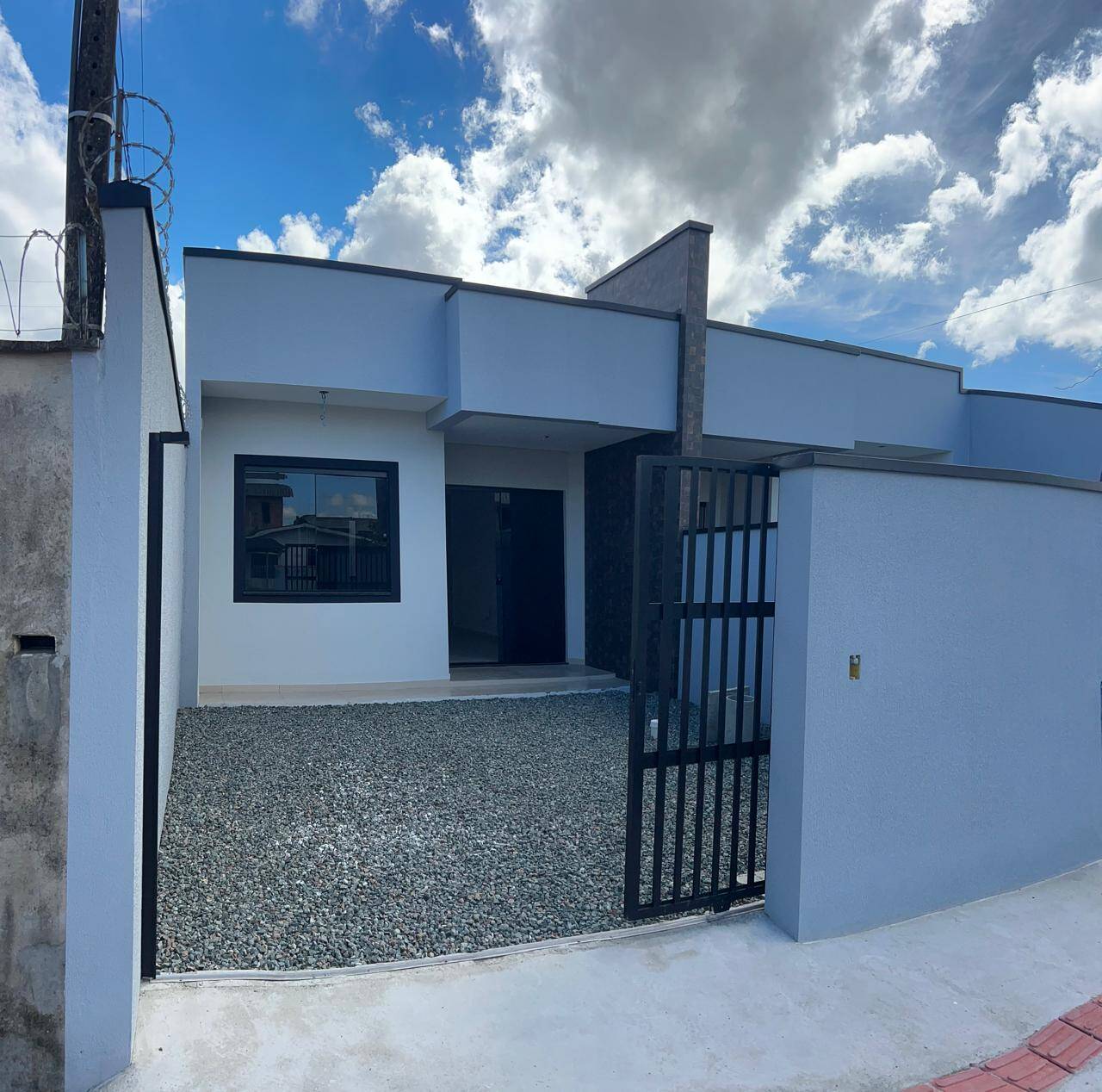 #287 - Casa para Venda em Navegantes - SC
