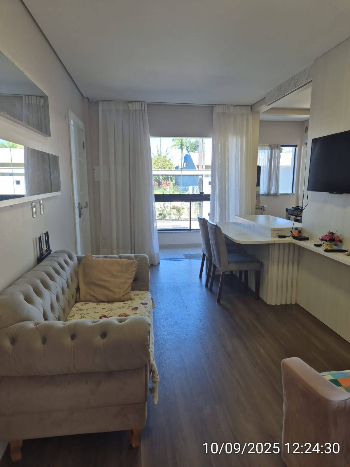 #307 - Apartamento para Venda em Navegantes - SC