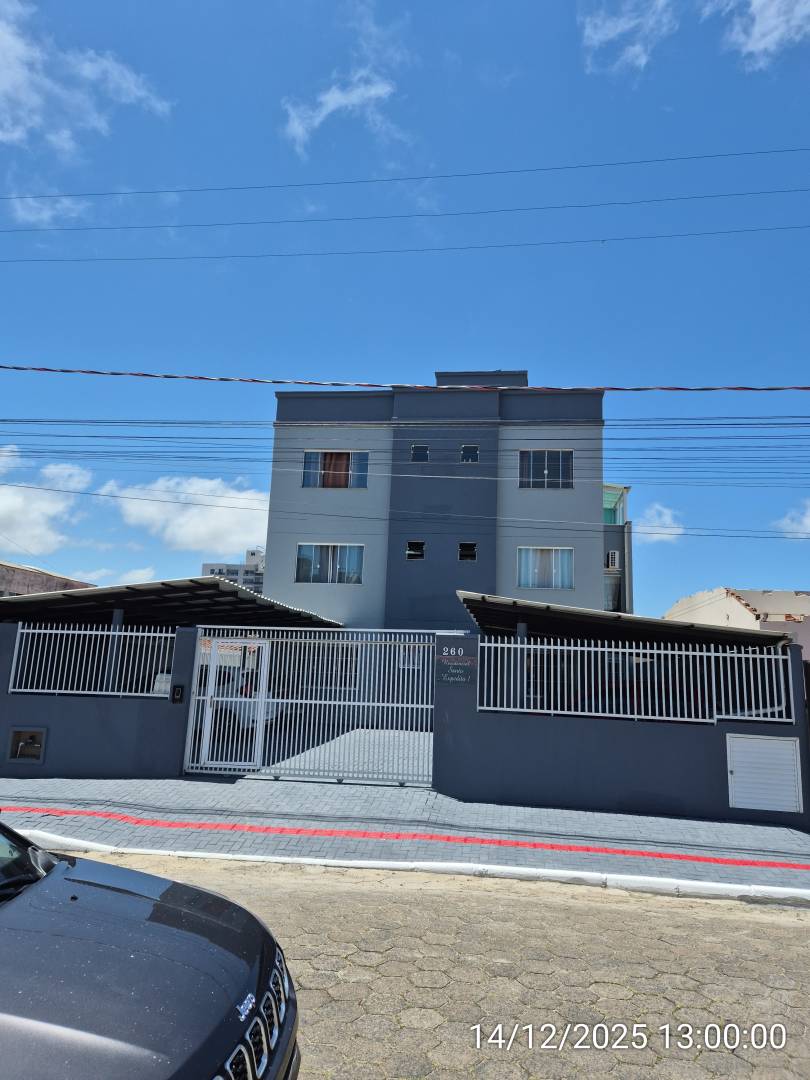 #312 - Apartamento para Venda em Navegantes - SC