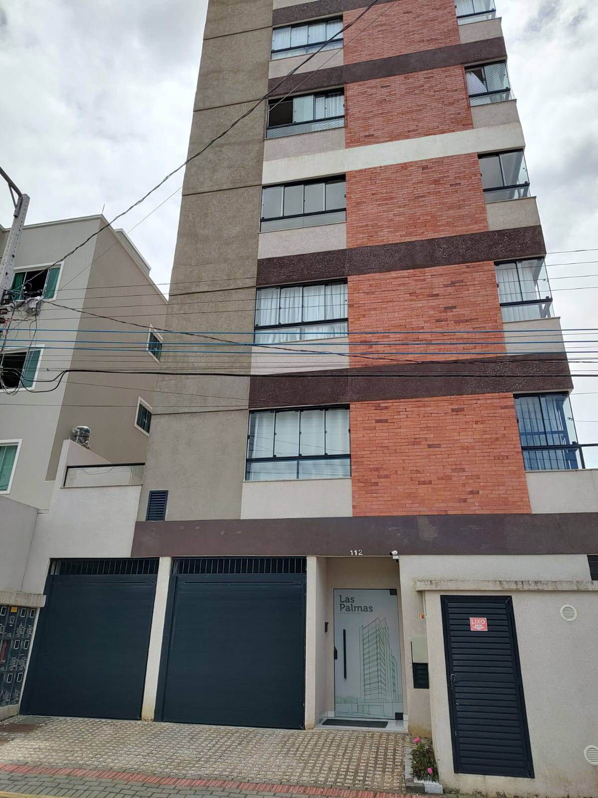 #320 - Apartamento para Locação em Navegantes - SC