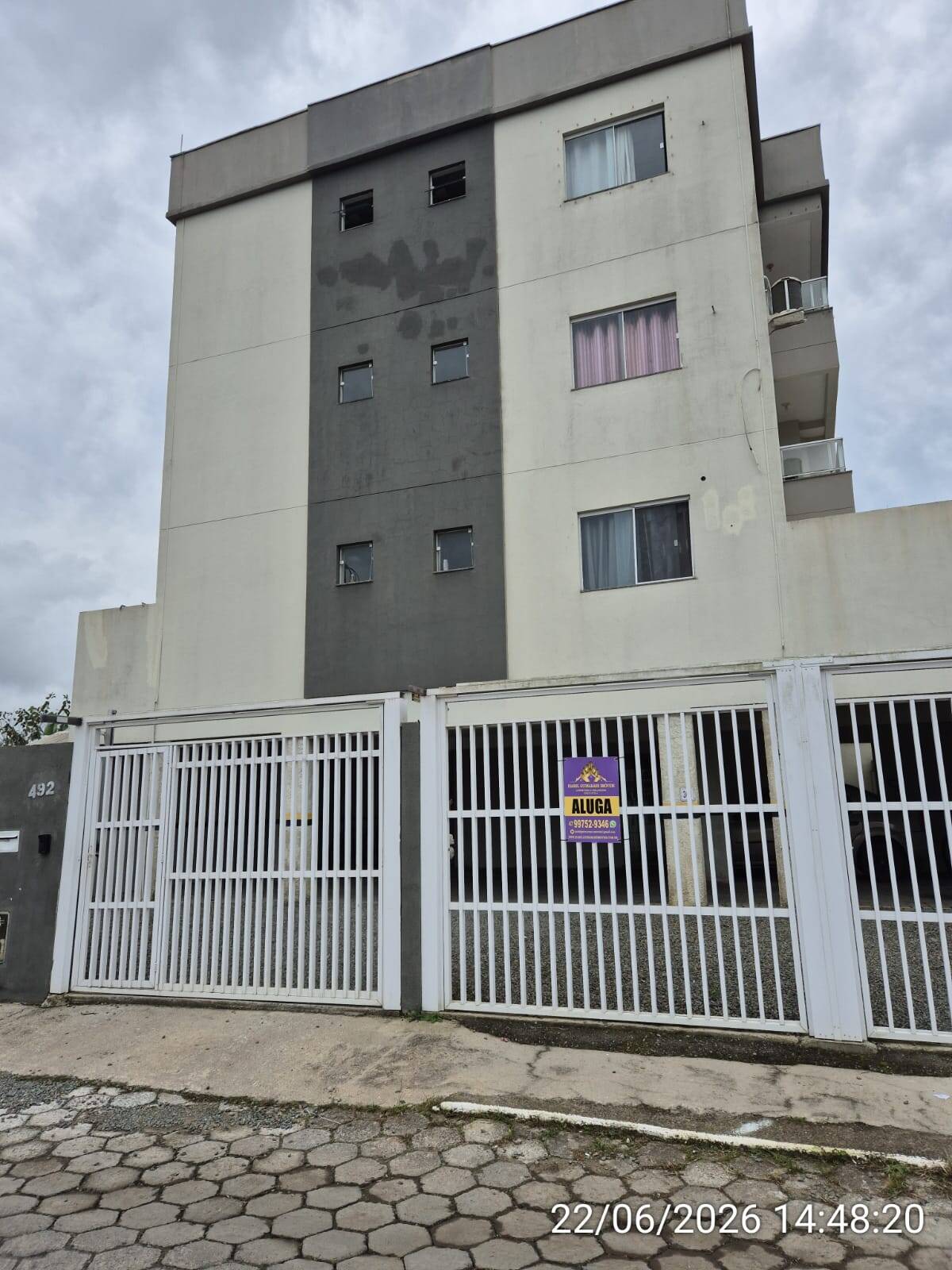 #333 - Apartamento para Venda em Navegantes - SC