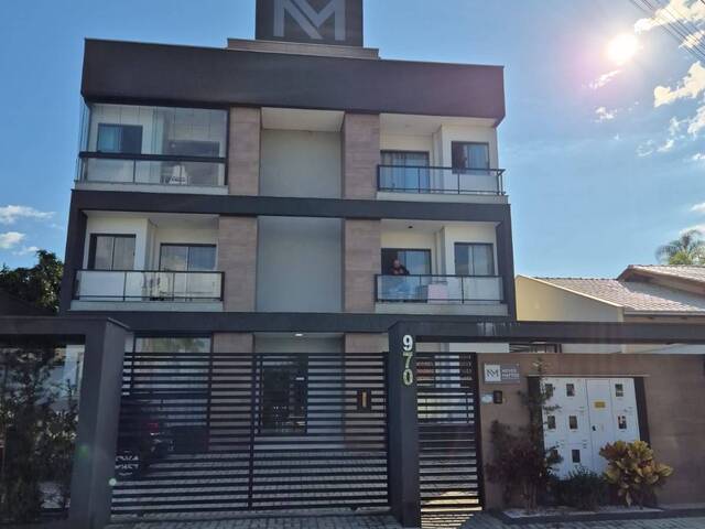 #284 - Apartamento para Venda em Navegantes - SC