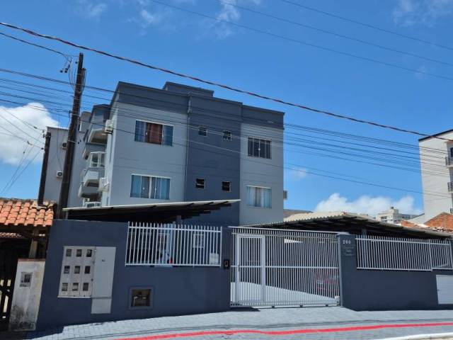 #312 - Apartamento para Venda em Navegantes - SC - 2